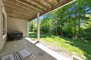5927 Castlewood Crossing, Miami Township, OH 45150 - Photo 17