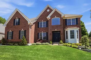 5604 Oak View Dr, Hamilton Township, OH 45039 - Photo 3