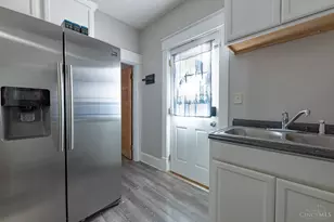 215 Monroe St, Middletown, OH 45042 - Photo 9