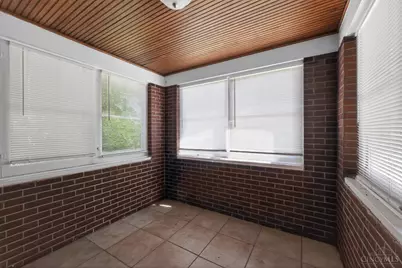 1323 Woodland Avenue, Springfield Township, OH 45237 - Photo 13