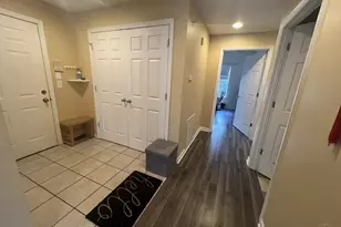 207 E University Ave, Cincinnati, OH 45219 - Photo 11