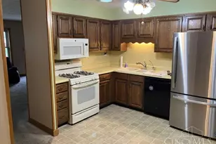 517 Millard Ct, Franklin, OH 45005 - Photo 9