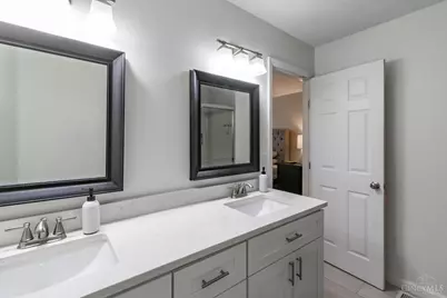 8049 Plantation Drive, West Chester, OH 45069 - Photo 25