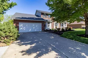 8049 Plantation Dr, West Chester, OH 45069 - Photo 3