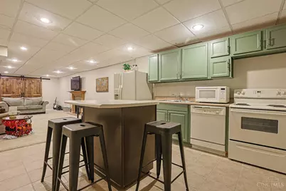 2214 Ross Estates Drive, Hamilton, OH 45013 - Photo 45