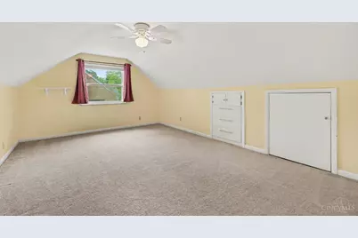 2041 Earlwood Court, Green Township, OH 45238 - Photo 15