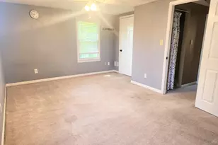 2041 Earlwood Ct, Green Township, OH 45238 - Photo 17