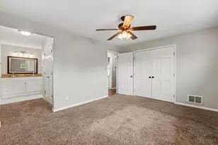 2041 Earlwood Ct, Green Township, OH 45238 - Photo 13