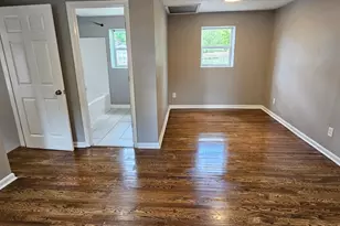 393 N Main St, Waynesville, OH 45068 - Photo 9