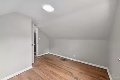 1398 Adams Road, Cincinnati, OH 45231 - Photo 21