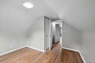 1398 Adams Rd, Cincinnati, OH 45231 - Photo 9