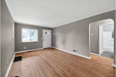 1398 Adams Road, Cincinnati, OH 45231 - Photo 3