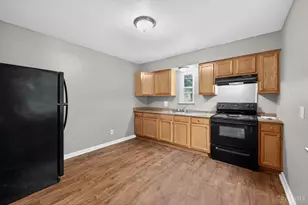 1398 Adams Rd, Cincinnati, OH 45231 - Photo 11