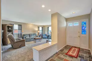 4307 Copperfield Ln, Delhi Township, OH 45238 - Photo 9