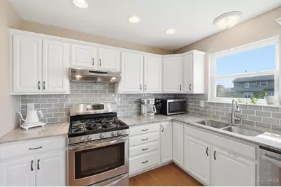 8230 South Port Drive, West Chester, OH 45069 - Photo 33
