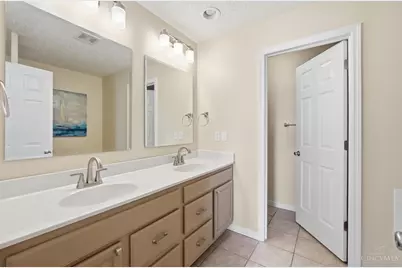 8230 South Port Drive, West Chester, OH 45069 - Photo 51