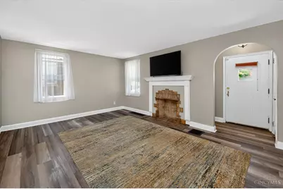 4545 Carnation Avenue, Cincinnati, OH 45238 - Photo 5