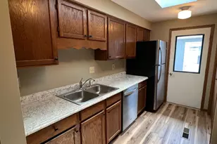 4512 Ridgewood Rd E, Springfield, OH 45503 - Photo 3