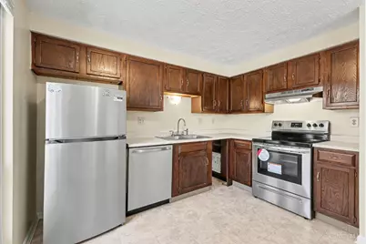 8081 Hetz Drive, Sycamore Township, OH 45242 - Photo 5