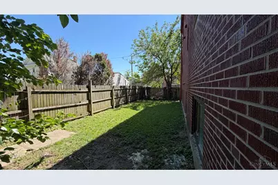 2072 Elm Avenue, Norwood, OH 45212 - Photo 9