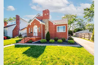 920 Lawn Avenue, Hamilton, OH 45013 - Photo 1