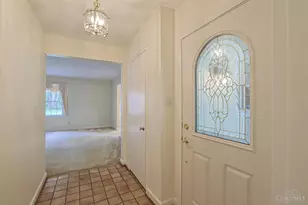 8853 Hollyhock Dr, Cincinnati, OH 45231 - Photo 5