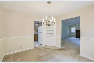 8853 Hollyhock Drive, Cincinnati, OH 45231 - Photo 13