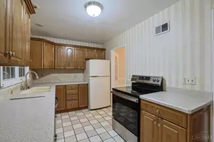 8853 Hollyhock Dr, Cincinnati, OH 45231 - Photo 17
