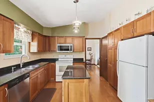 5906 Red Oak Dr, Fairfield, OH 45014 - Photo 13