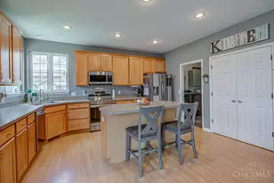 422 Sudbury Dr, Trenton, OH 45067 - Photo 15