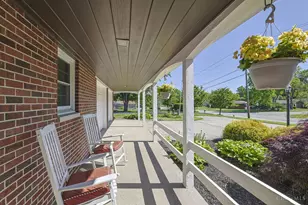 8161 Cox Rd, West Chester, OH 45069 - Photo 5
