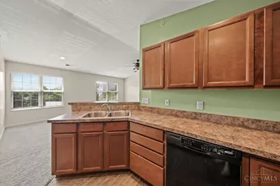 1384 Twin Spires Drive, Batavia Township, OH 45103 - Photo 11