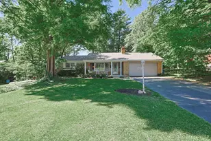 7401 N Timberlane Dr, Madeira, OH 45243 - Photo 1