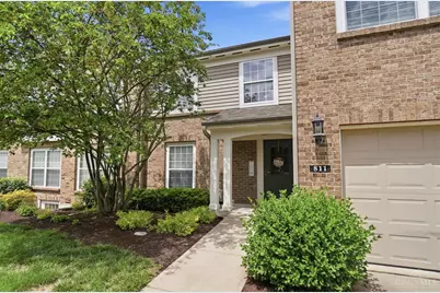 811 S Meadow Circle #305, Springfield Township, OH 45231 - Photo 1
