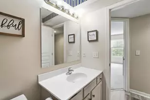 811 S Meadow Cir, Springfield Township, OH 45231 - Photo 27