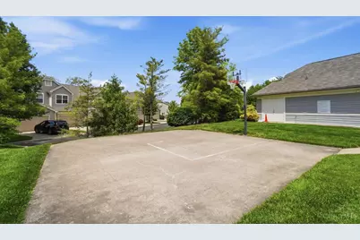811 S Meadow Circle #305, Springfield Township, OH 45231 - Photo 37