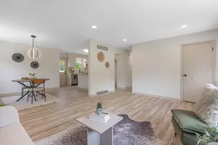5407 Race Rd, Green Township, OH 45247 - Photo 5