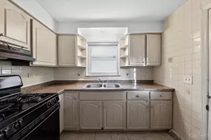 1290 Norman Ave, Cincinnati, OH 45231 - Photo 15