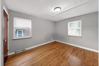 1290 Norman Avenue, Cincinnati, OH 45231 - Photo 11