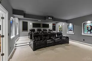7825 Trailwind Dr, Montgomery, OH 45242 - Photo 47