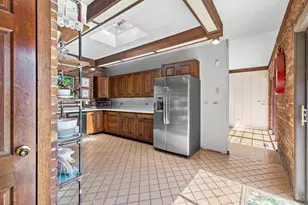 265 Bonham Rd, Springfield Township, OH 45215 - Photo 25