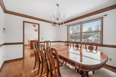 7489 Fitzroy Court, West Chester, OH 45241 - Photo 9