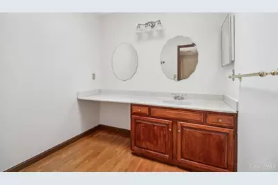 7489 Fitzroy Court, West Chester, OH 45241 - Photo 25