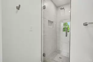 7996 Woody Hollow Dr, West Chester, OH 45241 - Photo 21