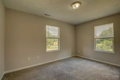 5547 Kirby Avenue, Cincinnati, OH 45239 - Photo 27