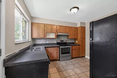 5711 Kenneth Avenue, Cincinnati, OH 45224 - Photo 7