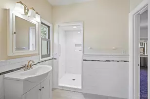 3931 Leyman Dr, Cincinnati, OH 45229 - Photo 35