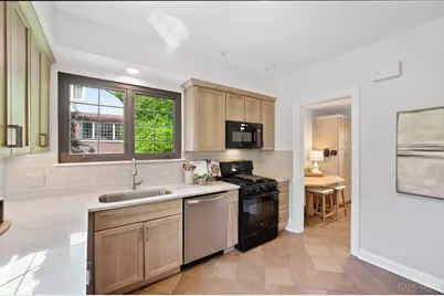 3931 Leyman Drive, Cincinnati, OH 45229 - Photo 11
