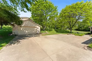 121 Random Dr, Hamilton, OH 45013 - Photo 9
