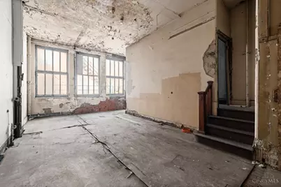 8 W Fourth Street, Cincinnati, OH 45202 - Photo 27